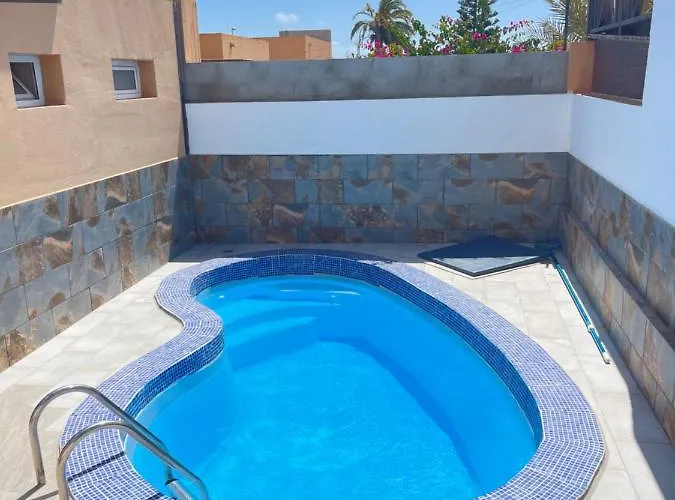 Semesterbostad Casa Aleri